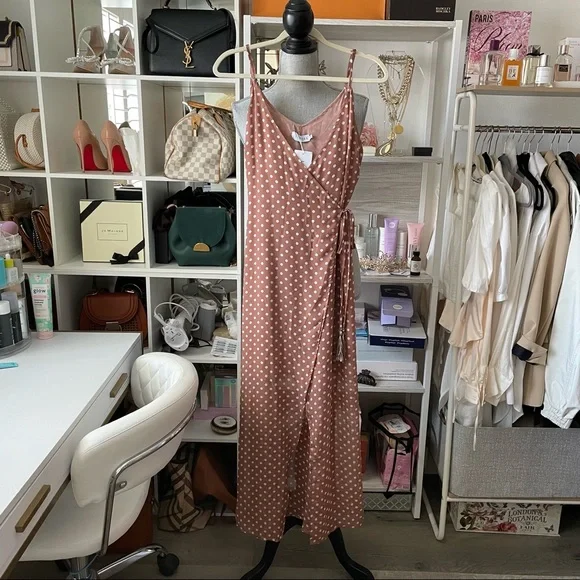 manning cartell brown dress Manning Cartell Time to Shine Maxi Dress in Truffle – Hills Shire Hire main image 1